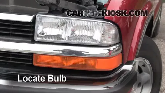 1999 Chevrolet Blazer LS 4.3L V6 (4 Door) Luces Faro delantero (reemplazar foco)